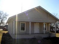 1st image of 515 E Live Oak St