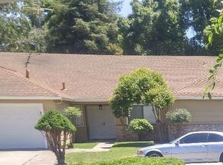 1416 Ridgecrest Dr, Manteca, CA 95336