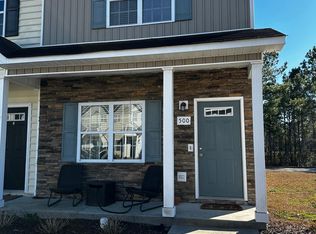 500 Oyster Rock Ln, Sneads Ferry, NC 28460