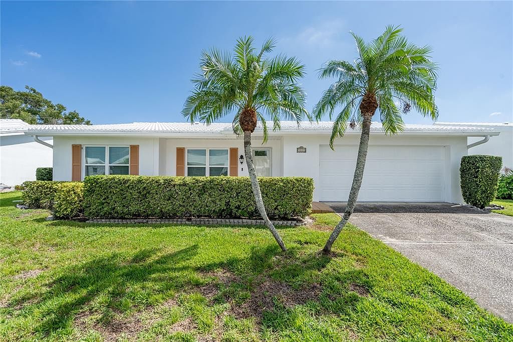 9221 40th Way N UNIT 5