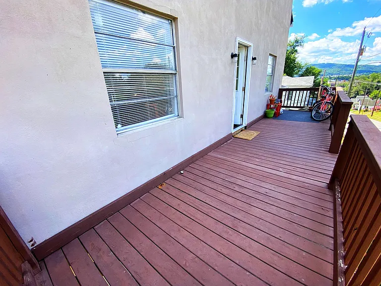 260 Port Republic Rd #5 — Photo 11