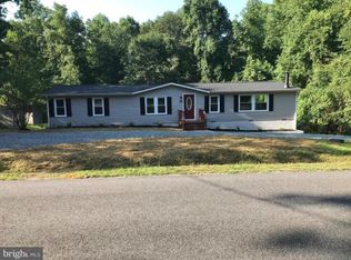 12206 Tennis Ln, Ruther Glen, VA 22546