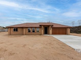 6850 Braceo St, Oak Hills, CA 92344