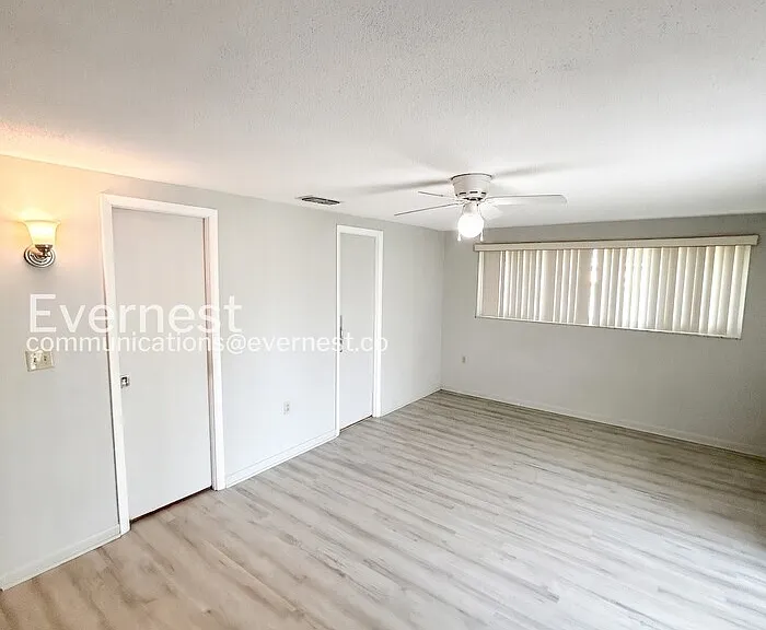 7810 Cayuga Dr — Photo 11