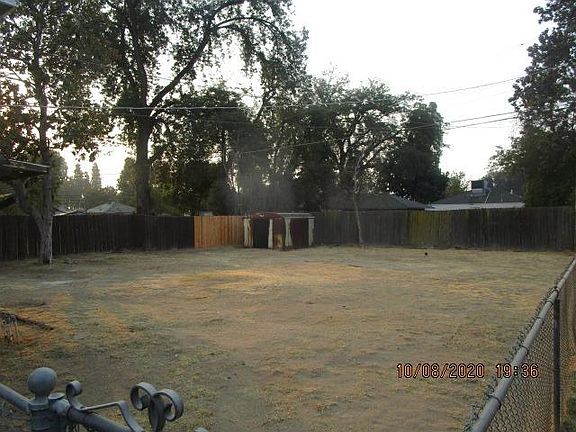 4th image of 2426 E Simpson Ave