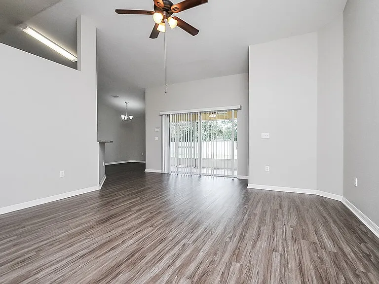 4668 Great Blue Heron Dr — Photo 3