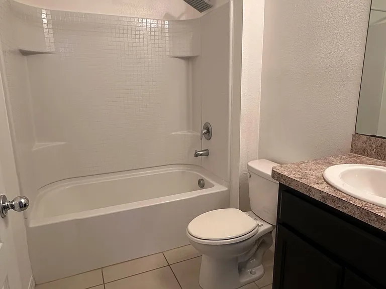 881 Lake Cummings Blvd — Photo 9