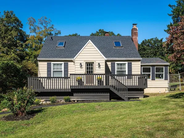 430 Branch Hill Loveland Rd, Loveland, OH 45140