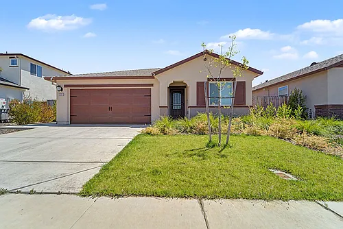 2226 Micklson Dr Photo 1