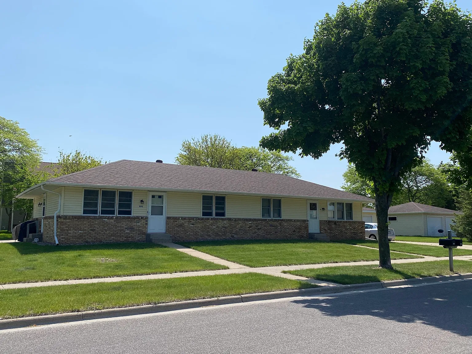2 bed, 1200 sqft, $1,445 — Photo 1