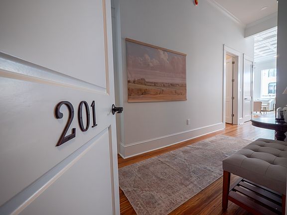 Unit 201 Entry