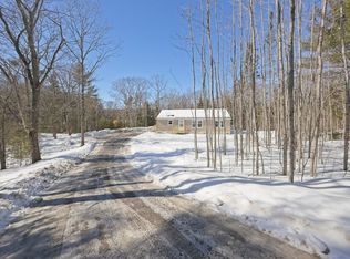 320 Old Augusta Rd, Waldoboro, ME 04572