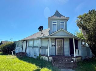 801 Almond St, Corning, CA 96021