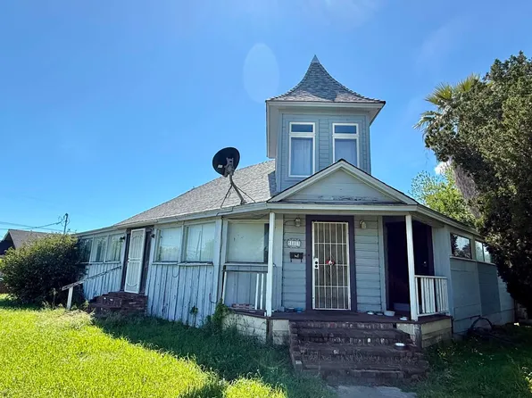 801 Almond St, Corning, CA 96021