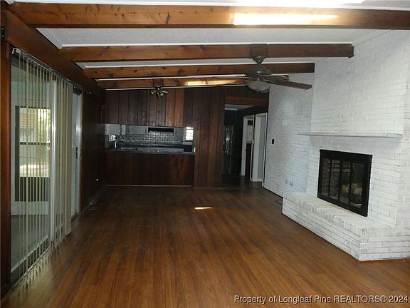 5th image of 121 W Oliver St