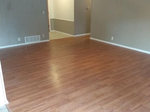4th image of 5511 Grinnell St