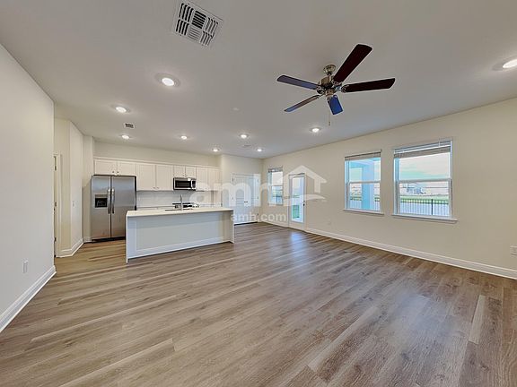 4th image of 5964 Sycamore Place St