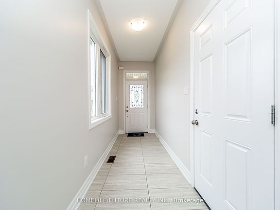 5th image of 5 Hutton Cres