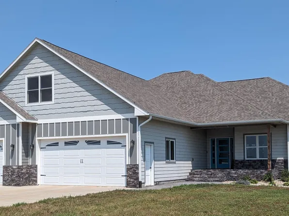 47516 Pony Meadow Ct, Renner, SD 57055