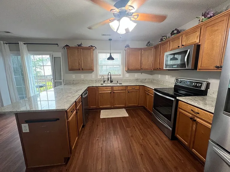 314 Springcreek Ct — Photo 9