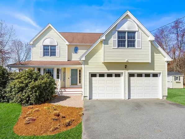 365 Highland St, Holliston, MA 01746