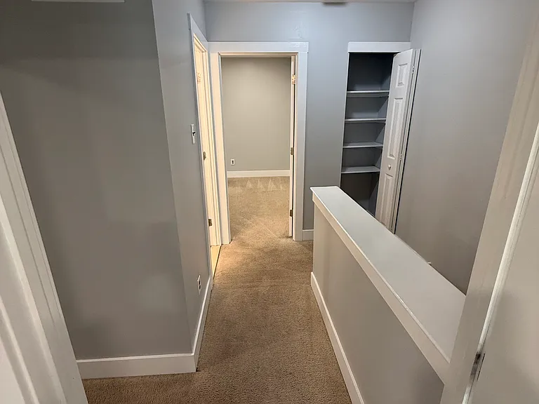168 Reliance Pl — Photo 16