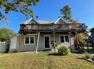 29 Center St #3, Easthampton, MA 01027