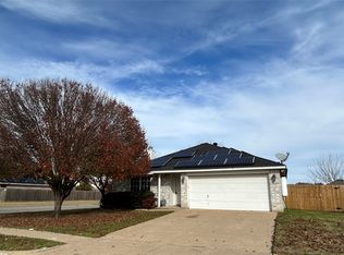 958 Morgan Dr, Burleson, TX 76028