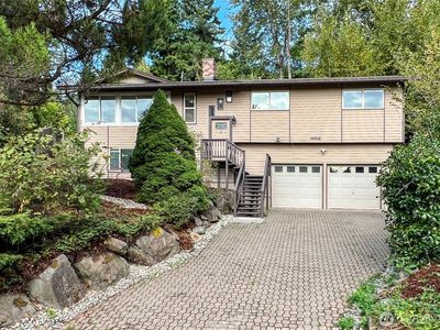 12516 SE 4th Place, Bellevue, WA, 98005