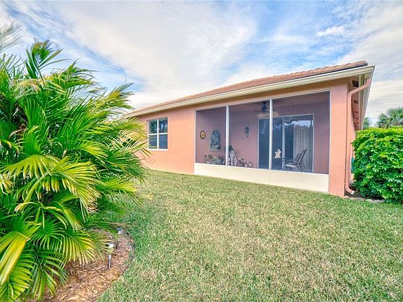 3rd image of 10117 SW Brookgreen Dr