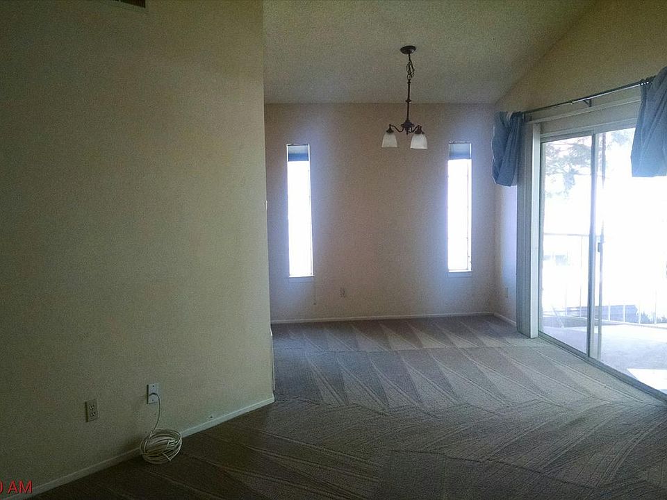 1st image of 8 Palo Verde Dr