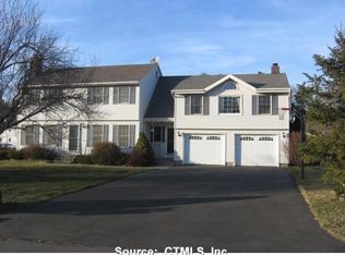 84 Lake Garda Dr, Unionville, CT 06085