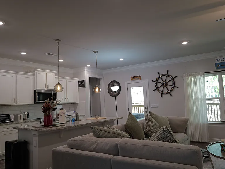 5862 Bay View Dr — Photo 35