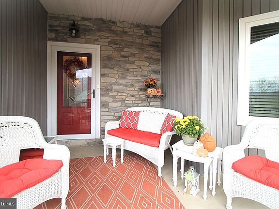 5th image of 374 Meadow Flower Cir