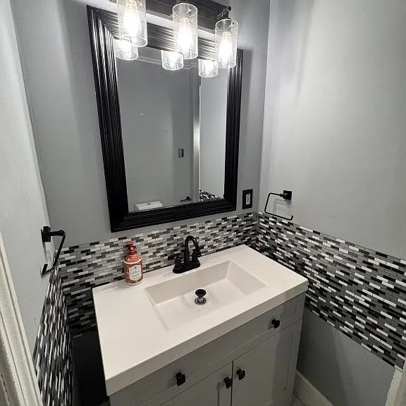 29 Home Ave #1 — Photo 4