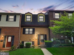 4 Pickersgill Sq, Owings Mills, MD 21117