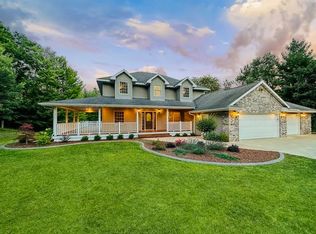 N2788 Stanley Ln, Marinette, WI 54143