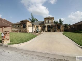 2818 Cypress Gdns, Harlingen, TX 78550