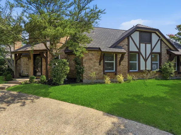 9435 Spring Hollow Dr, Dallas, TX 75243