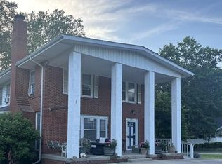 200 SW Madison St, Lees Summit, MO 64063