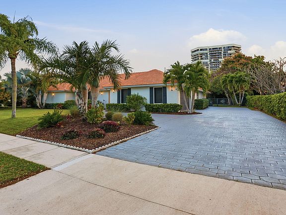 4th image of 2001 Embassy Drive