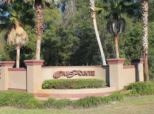 3922 Oak Pointe Dr, Lady Lake, FL 32159