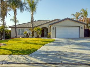 6319 Capania Ct, Bakersfield, CA 93308