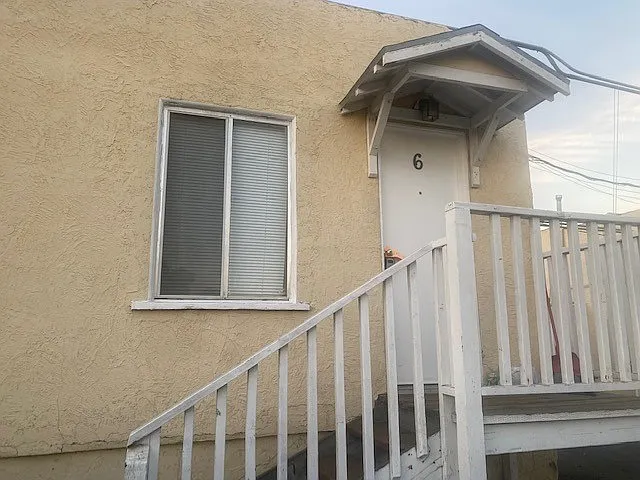 2505 J St #6 — Photo 1