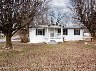 12 Shady Grove Ln, Englewood, TN 37329