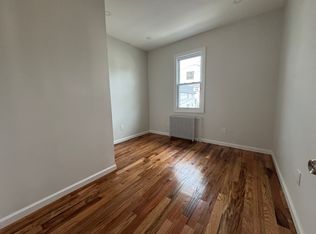 (Undisclosed Address), Staten Island, NY 10310