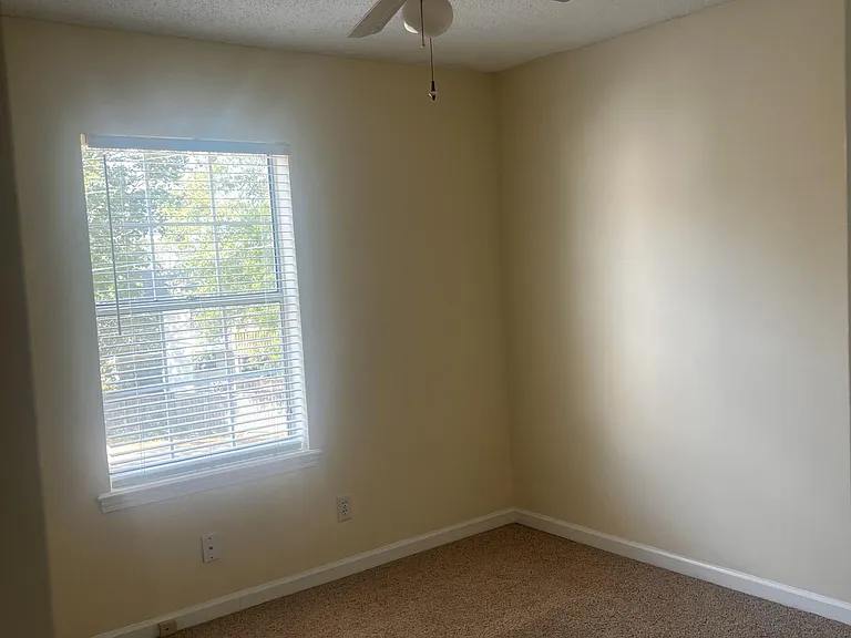 833 Harbor Bend Dr #1 — Photo 7