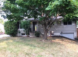 400 NE 167th Pl, Portland, OR 97230