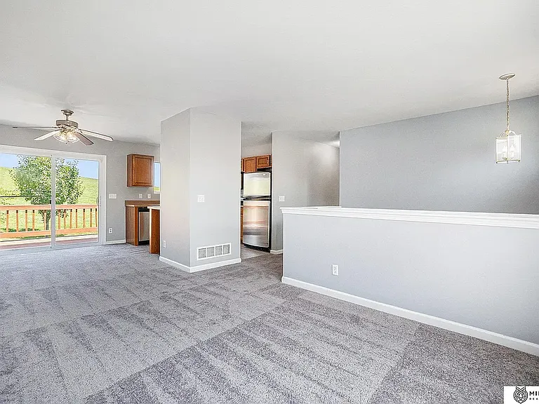 8830 Quest St — Photo 6