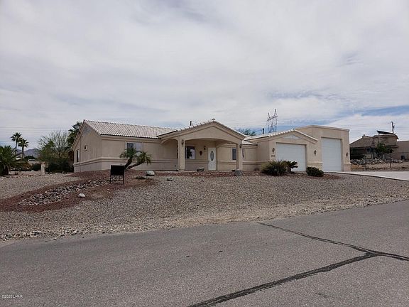 5th image of 3105 Desert Palm Dr